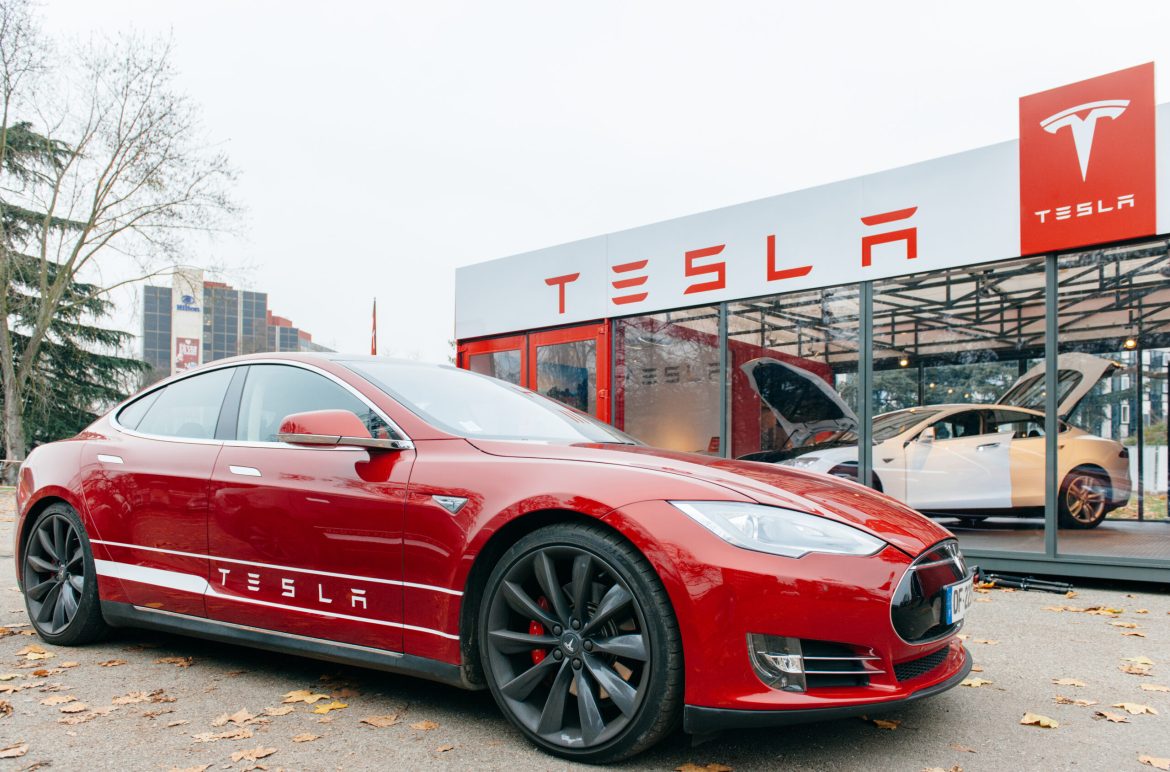 Tesla stock edged lower in early Wednesday trading, looking set to break a six-day winning streak that had added roughly 22% to its value. The Tesla stock slipped close to 2% to $414, while broader <a href="https://invezz.com/news/2025/09/17/us-stocks-flat-at-open-ahead-of-fed-decision-nasdaq-slips-0-1-dow-up-150-pts/">US equity futures remained little</a> changed ahead of the Federal Reserve’s policy announcement.The S&P 500 inched up 0.1%, while the Nasdaq Composite slipped 0.1%.The Dow Jones Industrial Average fared better, rising 158 points, or 0.3%.Market awaits Fed rate cutThe Federal Reserve is scheduled to announce its decision on interest rates at 2 pm Eastern time, with markets anticipating a 25-basis-point cut.This would mark the first interest cut this year, and after President Donald Trump took office for the second time. Such a move would lower the target federal funds rate from the 4.25% to 4.50% range at the start of the year.Car companies, including Tesla, stand to benefit from lower borrowing costs, which make auto financing more affordable for consumers. However, with the cut already widely expected and Tesla stock having climbed more than 20% in recent days, traders may be cautious in anticipating further gains.The latest rally in the Tesla stock has been driven in part by CEO Elon Musk’s <a href="https://invezz.com/news/2025/09/16/tesla-stock-continues-to-surge-on-tuesday-as-musk-signals-renewed-focus/">purchase of about 2.6 million shares, worth nearly $1 billion</a>.Regulatory filings showed Musk carried <a href="https://invezz.com/news/2025/09/15/tesla-stock-rises-after-elon-musk-acquires-1-billion-stake-through-trust/">out the transactions in multiple tranches on Friday</a>. It was his first open-market buy since February 2020, a move widely seen by investors as a strong show of confidence in Tesla’s long-term outlook.Investors are also looking at the company’s upcoming self-driving initiatives. Tesla launched its robo-taxi service in Austin, Texas, in June and is reportedly preparing to expand the service to Las Vegas.Autopilot crash cases settledAway from the trading floor, Tesla has quietly resolved two lawsuits linked to 2019 fatal crashes in California involving its Autopilot advanced-driver-assistance system, according to court filings. Terms of the settlements were not disclosed.The agreements come shortly after a Florida jury ordered Tesla to pay $243 million in compensatory and punitive damages over another 2019 Autopilot-related crash. The company has since hired a new legal team and asked the court to throw out the verdict as unjustified or order a new trial.Tesla had rejected a $60 million settlement offer in the Florida case before the jury issued its ruling. The verdict, along with the California settlements, underscores the legal risks surrounding the company’s Autopilot and full self-driving (FSD) technologies.While these developments highlight ongoing scrutiny of Tesla’s autonomous driving systems, they did not have a material impact on Wednesday’s trading.The post <a href="https://invezz.com/news/2025/09/17/why-tesla-stock-is-down-around-2-today/">Why Tesla stock is down around 2% today</a> appeared first on <a href="https://invezz.com/">Invezz</a>